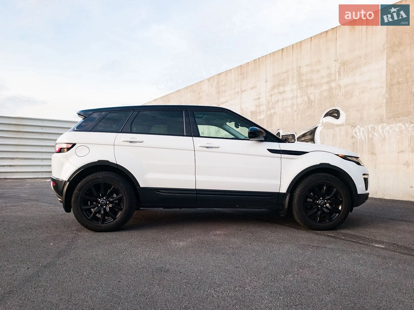 2018 Land Rover Range Rover Evoque - мініатюра 17
