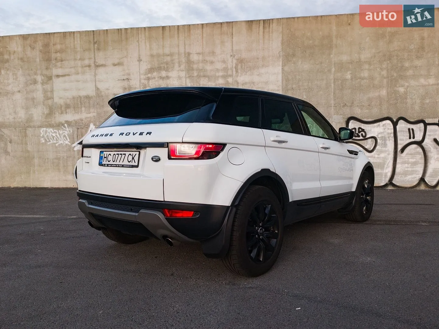 2018 Land Rover Range Rover Evoque - мініатюра 23