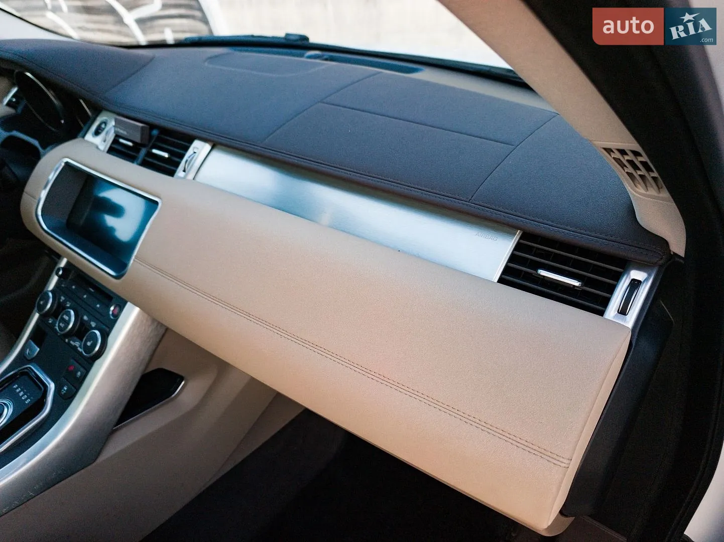 2018 Land Rover Range Rover Evoque - мініатюра 35
