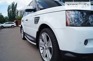 Внедорожник / Кроссовер Land Rover Range Rover Sport 2010 в Киеве