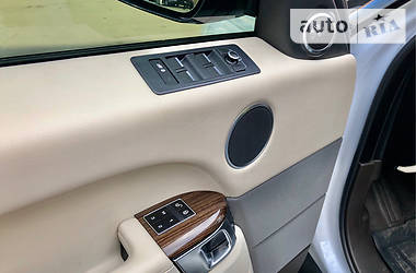 Позашляховик / Кросовер Land Rover Range Rover Sport 2014 в 