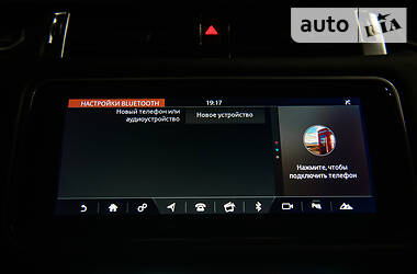 Позашляховик / Кросовер Land Rover Range Rover Sport 2018 в 