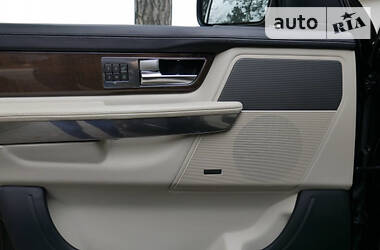 Позашляховик / Кросовер Land Rover Range Rover Sport 2009 в 