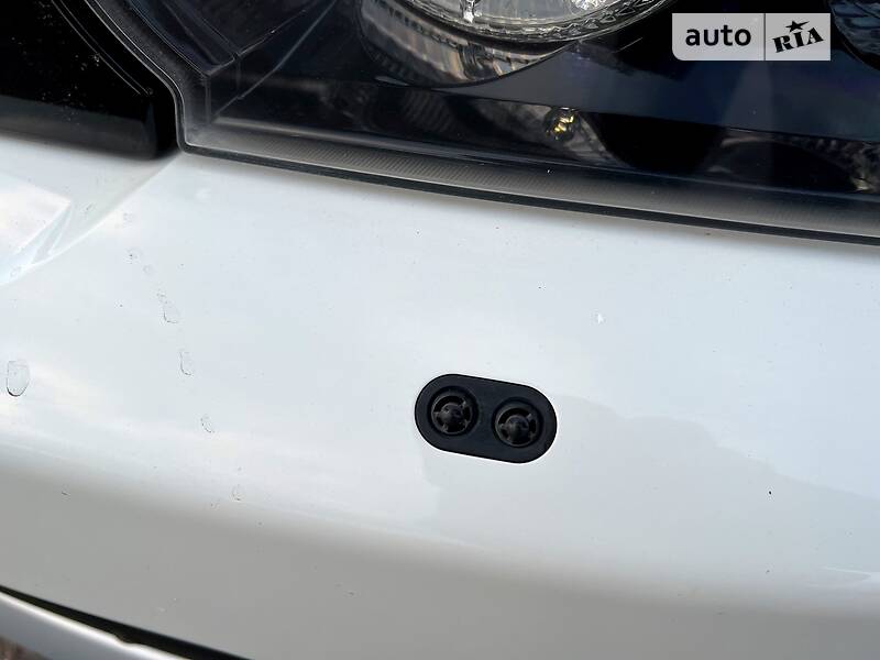 Внедорожник / Кроссовер Land Rover Range Rover Sport 2013 в Кривом Роге