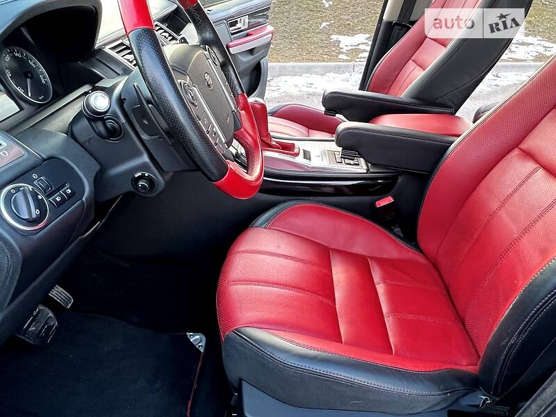 Внедорожник / Кроссовер Land Rover Range Rover Sport 2013 в Кривом Роге