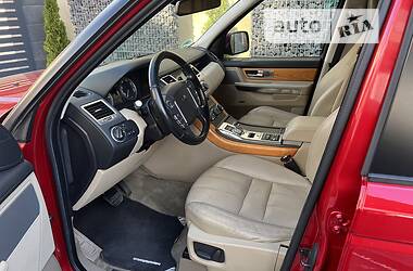 Внедорожник / Кроссовер Land Rover Range Rover Sport 2012 в 