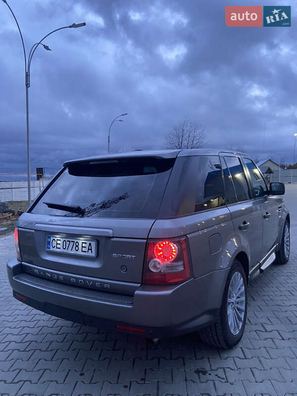 Внедорожник / Кроссовер Land Rover Range Rover Sport 2010 в Черновцах