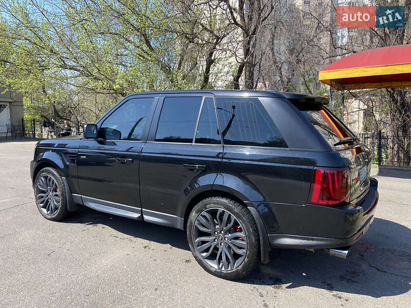 Внедорожник / Кроссовер Land Rover Range Rover Sport 2013 в 