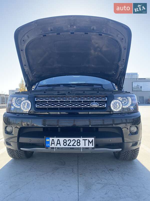 Внедорожник / Кроссовер Land Rover Range Rover Sport 2012 в Киеве