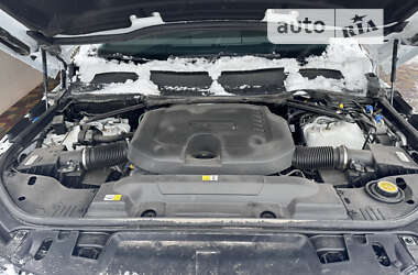Позашляховик / Кросовер Land Rover Range Rover Sport 2022 в 