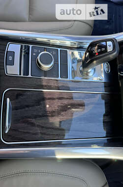 Позашляховик / Кросовер Land Rover Range Rover Sport 2022 в 
