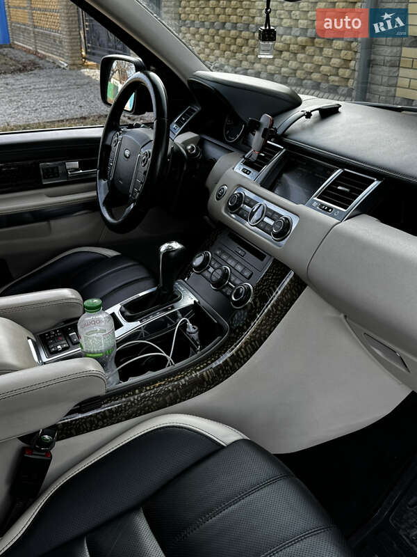 Внедорожник / Кроссовер Land Rover Range Rover Sport 2013 в Киеве