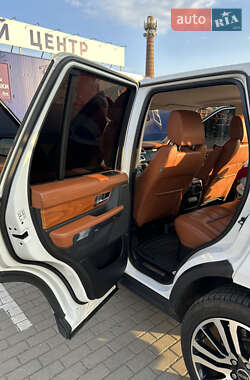 Внедорожник / Кроссовер Land Rover Range Rover Sport 2011 в 