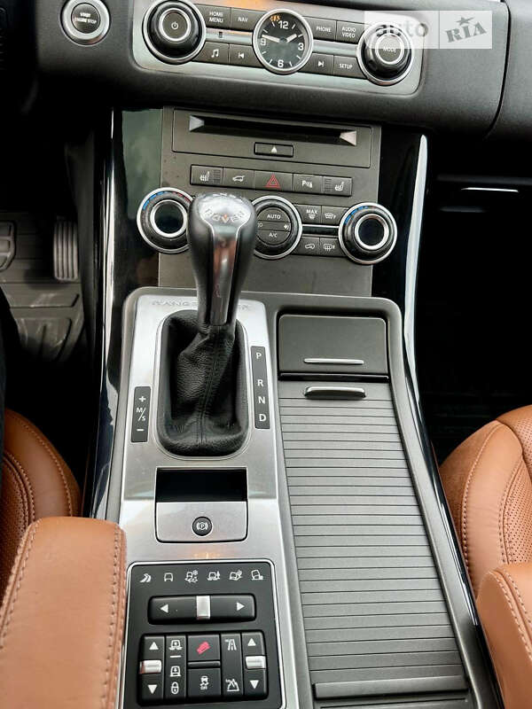 Внедорожник / Кроссовер Land Rover Range Rover Sport 2011 в Днепре
