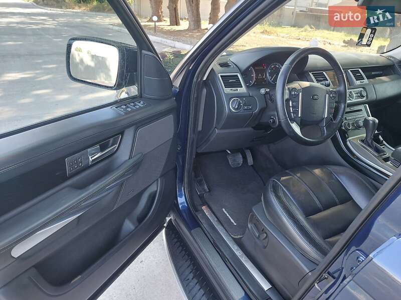 Внедорожник / Кроссовер Land Rover Range Rover Sport 2011 в Белгороде-Днестровском