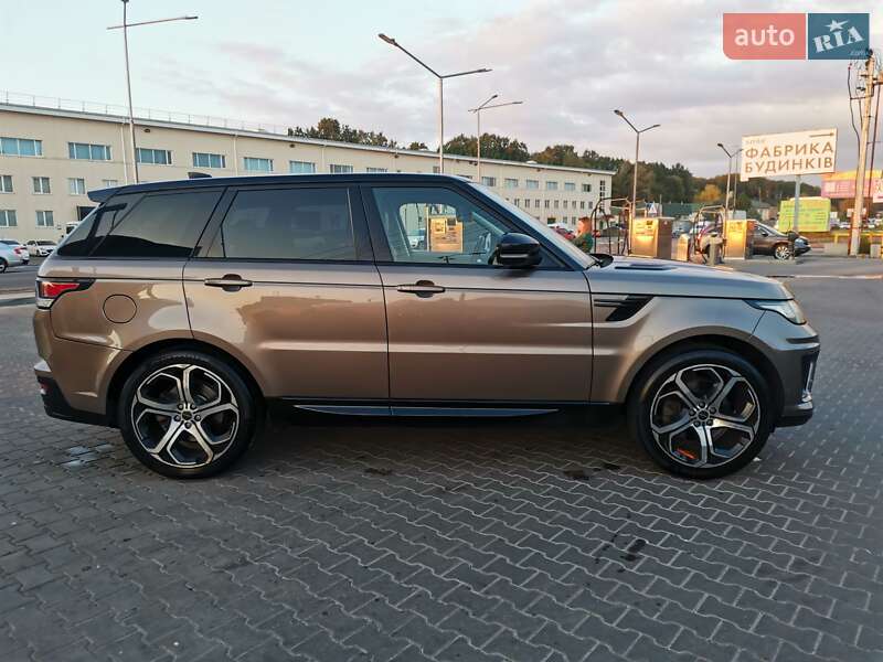 Позашляховик / Кросовер Land Rover Range Rover Sport 2016 в Києві