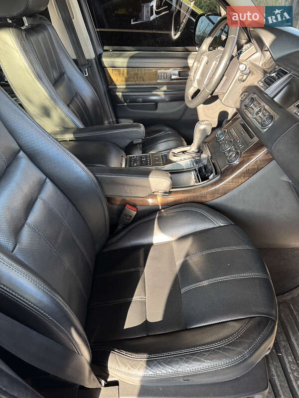 Внедорожник / Кроссовер Land Rover Range Rover Sport 2013 в Киеве