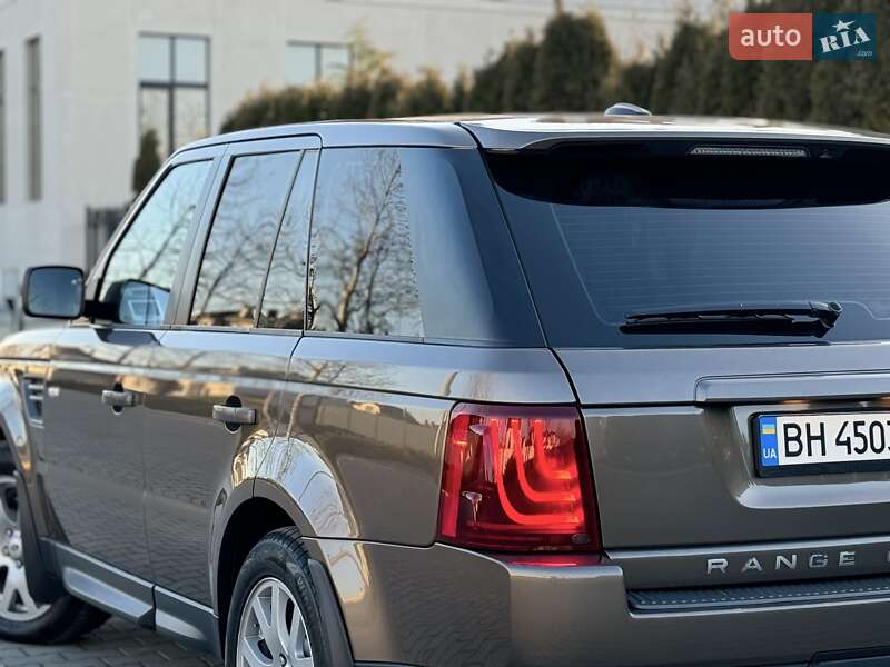 Позашляховик / Кросовер Land Rover Range Rover Sport 2010 в Одесі