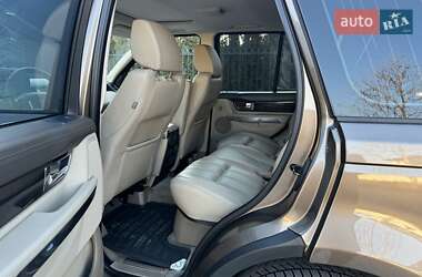 Позашляховик / Кросовер Land Rover Range Rover Sport 2010 в 