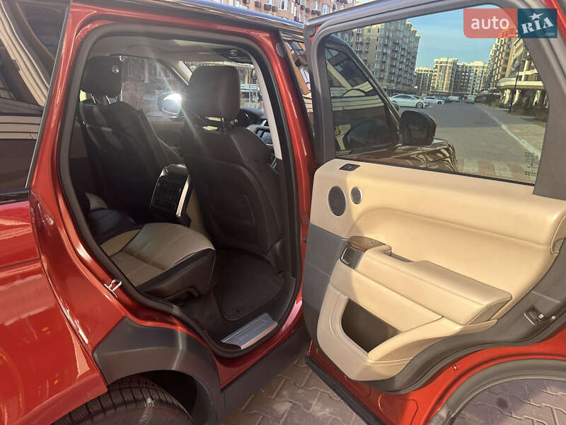 Внедорожник / Кроссовер Land Rover Range Rover Sport 2014 в Киеве