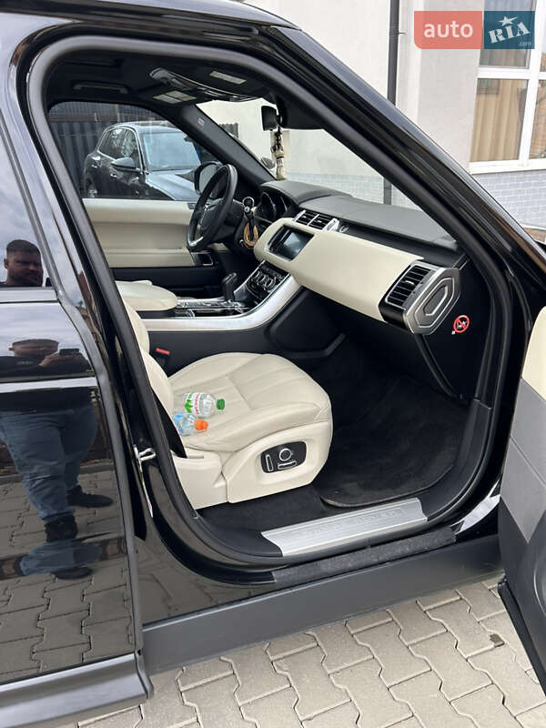 Внедорожник / Кроссовер Land Rover Range Rover Sport 2015 в Черновцах