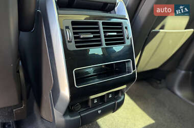 Внедорожник / Кроссовер Land Rover Range Rover Sport 2018 в 