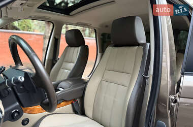 Внедорожник / Кроссовер Land Rover Range Rover Sport 2012 в 