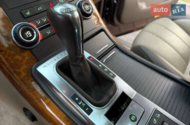Внедорожник / Кроссовер Land Rover Range Rover Sport 2012 в 