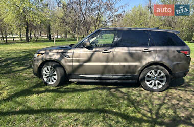 Позашляховик / Кросовер Land Rover Range Rover Sport 2017 в 