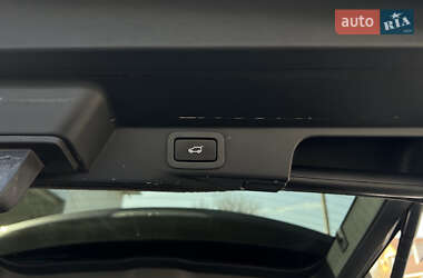 Внедорожник / Кроссовер Land Rover Range Rover Sport 2015 в 