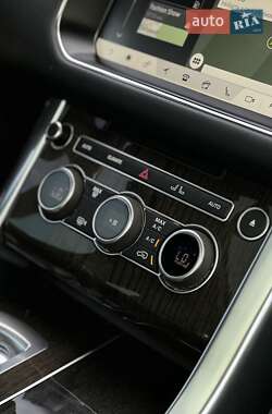 Позашляховик / Кросовер Land Rover Range Rover Sport 2016 в 