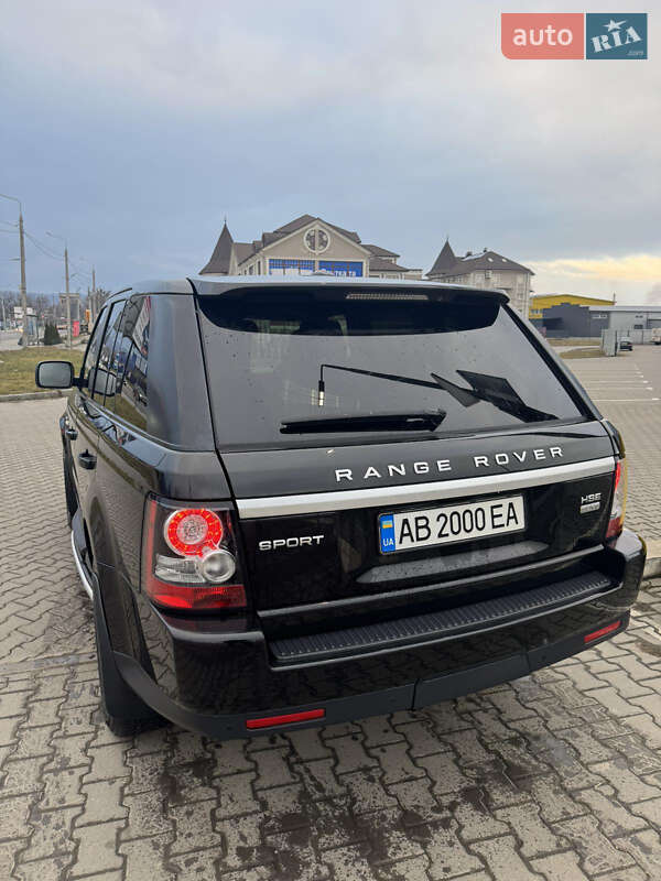 Внедорожник / Кроссовер Land Rover Range Rover Sport 2013 в Черновцах