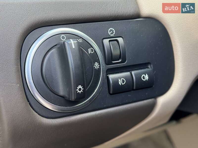 Внедорожник / Кроссовер Land Rover Range Rover Sport 2013 в Одессе