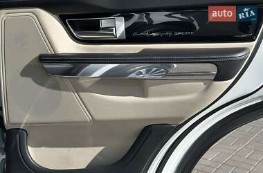 Внедорожник / Кроссовер Land Rover Range Rover Sport 2011 в 