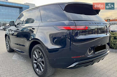 Позашляховик / Кросовер Land Rover Range Rover Sport 2023 в 