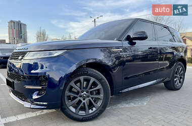 Позашляховик / Кросовер Land Rover Range Rover Sport 2023 в 