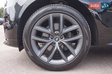Внедорожник / Кроссовер Land Rover Range Rover Sport 2023 в 