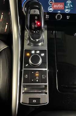 Внедорожник / Кроссовер Land Rover Range Rover Sport 2016 в 