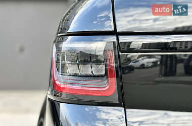 Внедорожник / Кроссовер Land Rover Range Rover Sport 2013 в 