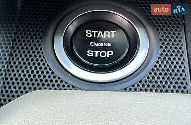 Внедорожник / Кроссовер Land Rover Range Rover Sport 2013 в 