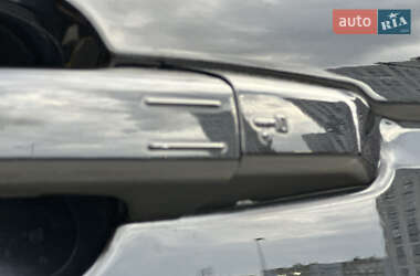 Внедорожник / Кроссовер Land Rover Range Rover Sport 2013 в 