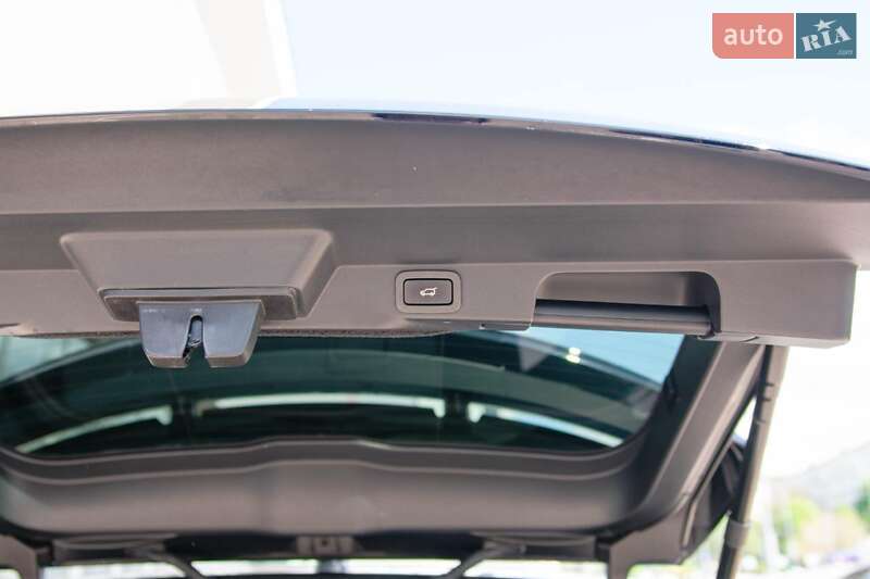 Внедорожник / Кроссовер Land Rover Range Rover Sport 2019 в Киеве