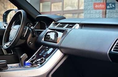 Внедорожник / Кроссовер Land Rover Range Rover Sport 2018 в 