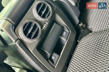Внедорожник / Кроссовер Land Rover Range Rover Sport 2011 в 