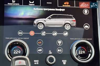 Позашляховик / Кросовер Land Rover Range Rover Sport 2018 в 