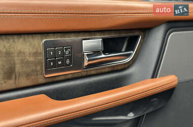 Внедорожник / Кроссовер Land Rover Range Rover Sport 2012 в 