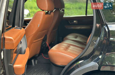 Внедорожник / Кроссовер Land Rover Range Rover Sport 2012 в 
