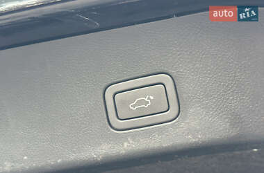 Внедорожник / Кроссовер Land Rover Range Rover Sport 2012 в 