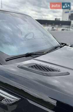 Позашляховик / Кросовер Land Rover Range Rover Sport 2016 в 