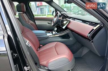Внедорожник / Кроссовер Land Rover Range Rover Sport 2023 в 
